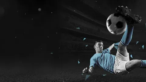 郭艾伦回顾眼球伤情缝针40多针：难忍之气，对方避责成焦点 九派新闻